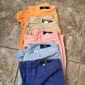5 pairs of Men’s Vineyard Vine shorts. All size 32 waist.